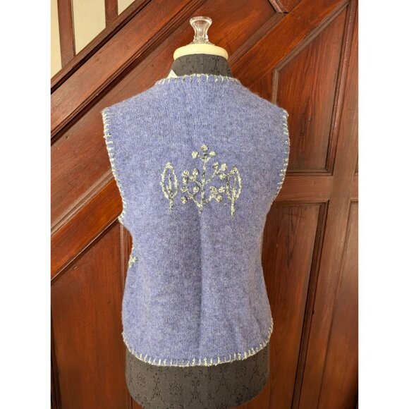 Hand-Embroidered Wool Vest By Portraits Northern Isles Purple Floral S/P - Picture 3 of 8